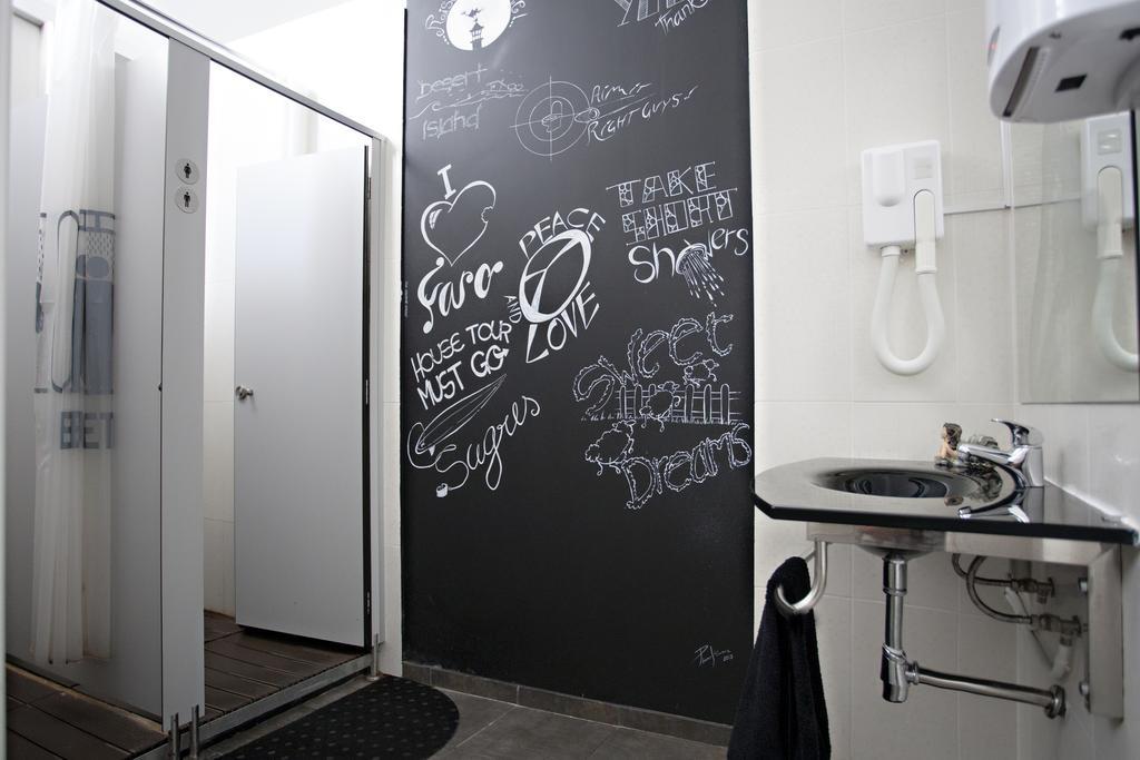 Baixa Terrace Hostel Фаро Екстериор снимка